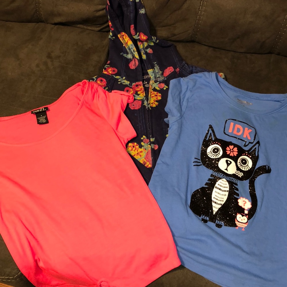 Girls tee shirts and jacket